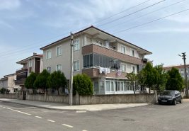 Konforlu ve Geniş Kullanım Alanlı 3+1 Satılık Daire!!