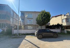 SAHİLE BİRKAÇ ADIM – DENİZE 2. PARSEL 2+1